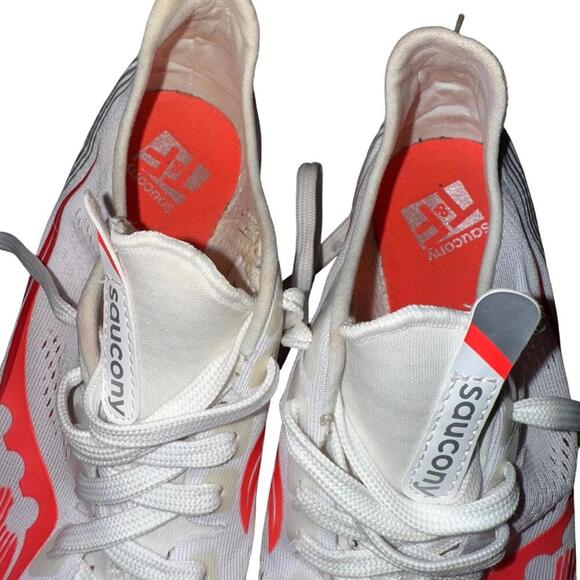 Saucony Women' Endorphin 3 Size 8 Track Spike Shoe - Picture 4 of 6